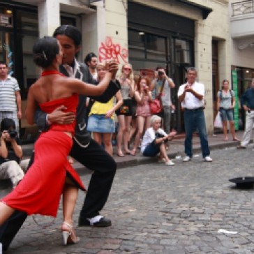 A-pair-of-tango-dancers-perform-on-February-25-2009-in-San-Telmo-in-Buenos-Aires-Argentina.-The-tango-dance-originated-from-Buenos-Aires-and-Montevideo-Uruguay-805x538